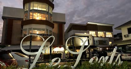 Hotel Le Lerts Living