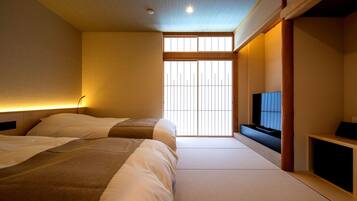 In-room safe, free WiFi