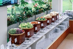 Free daily full breakfast - Sao Mai Resort (Ho Chi Minh City)