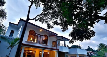 Clove Villa