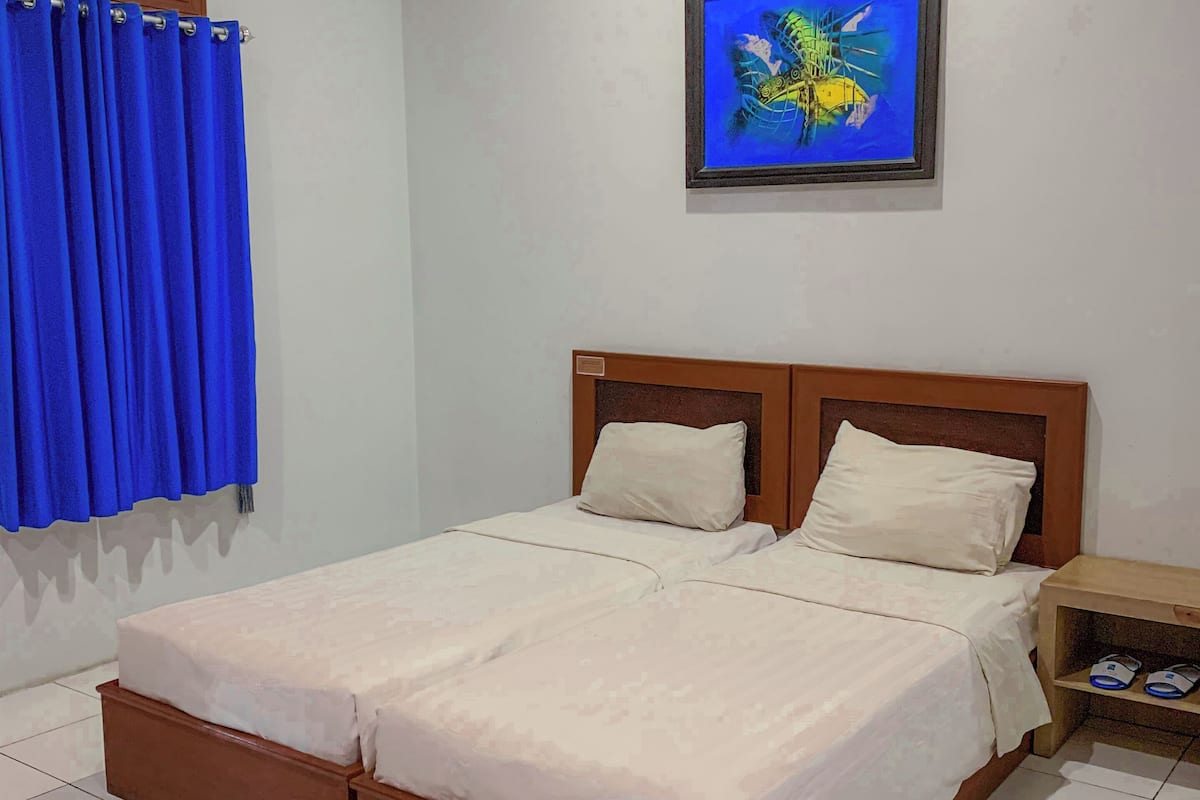 Business Twin Room