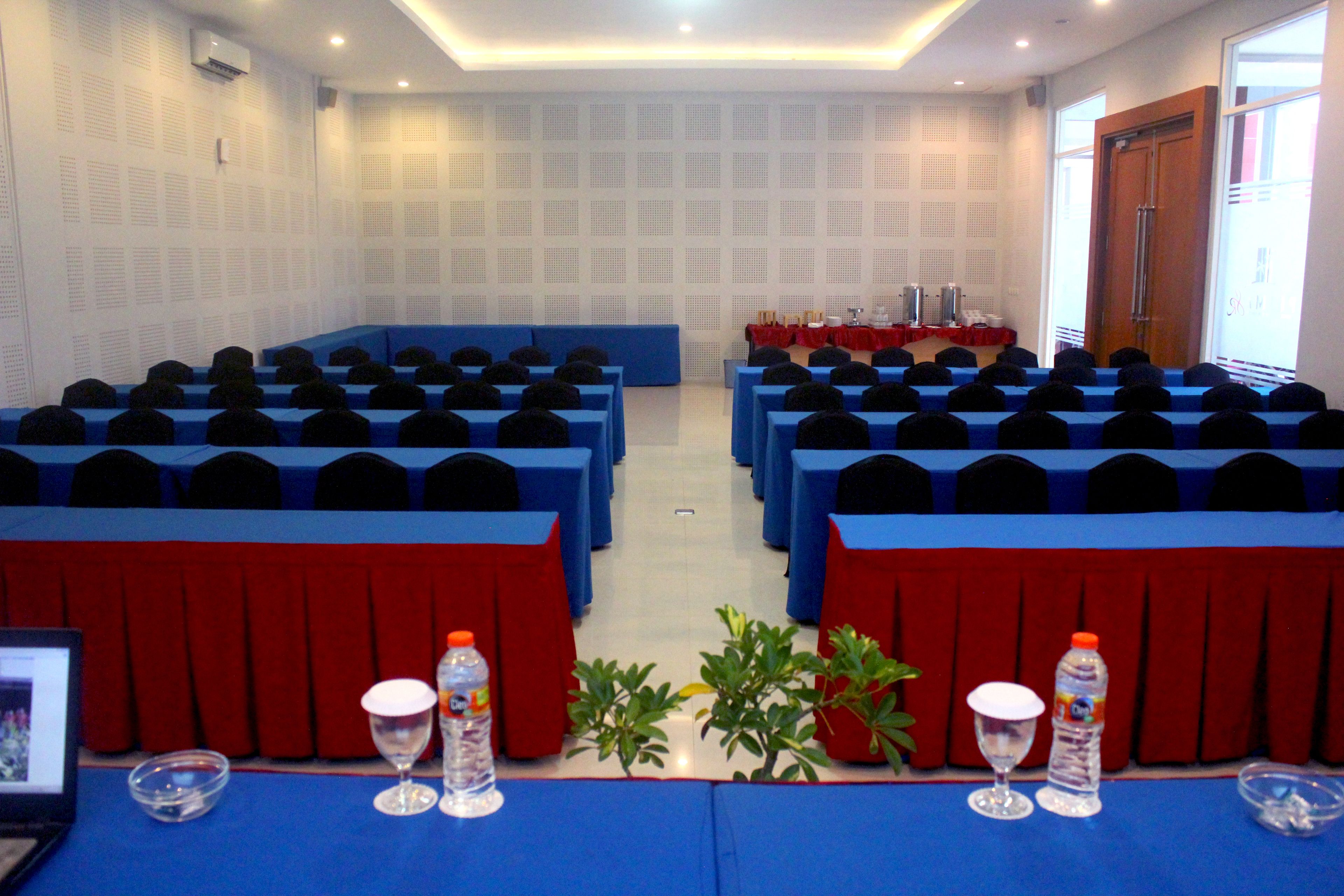 Photo - Prima SR Hotel & Convention Yogyakarta
