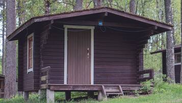 ทราดิชันนัลคอทเทจ, ห้องน้ำรวม | ด้านหน้าที่พัก