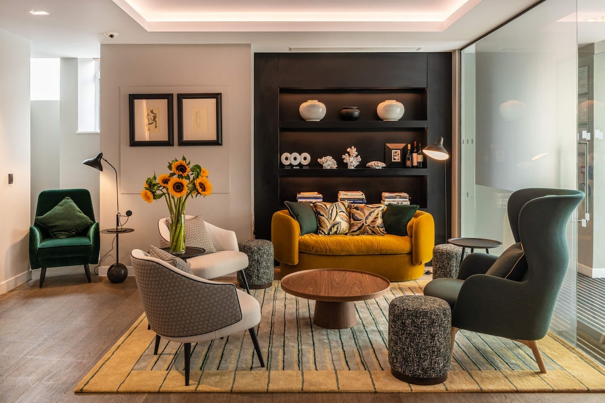 London Hotel
