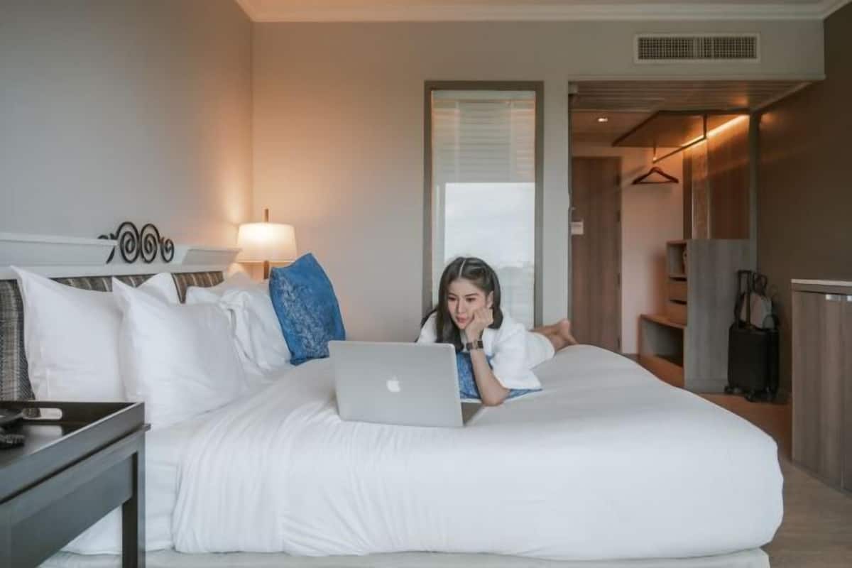 Minibar, in-room safe, desk, blackout drapes