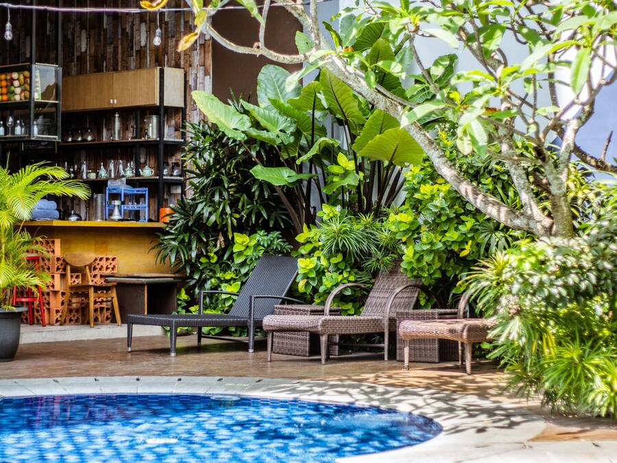 Kolam renang outdoor