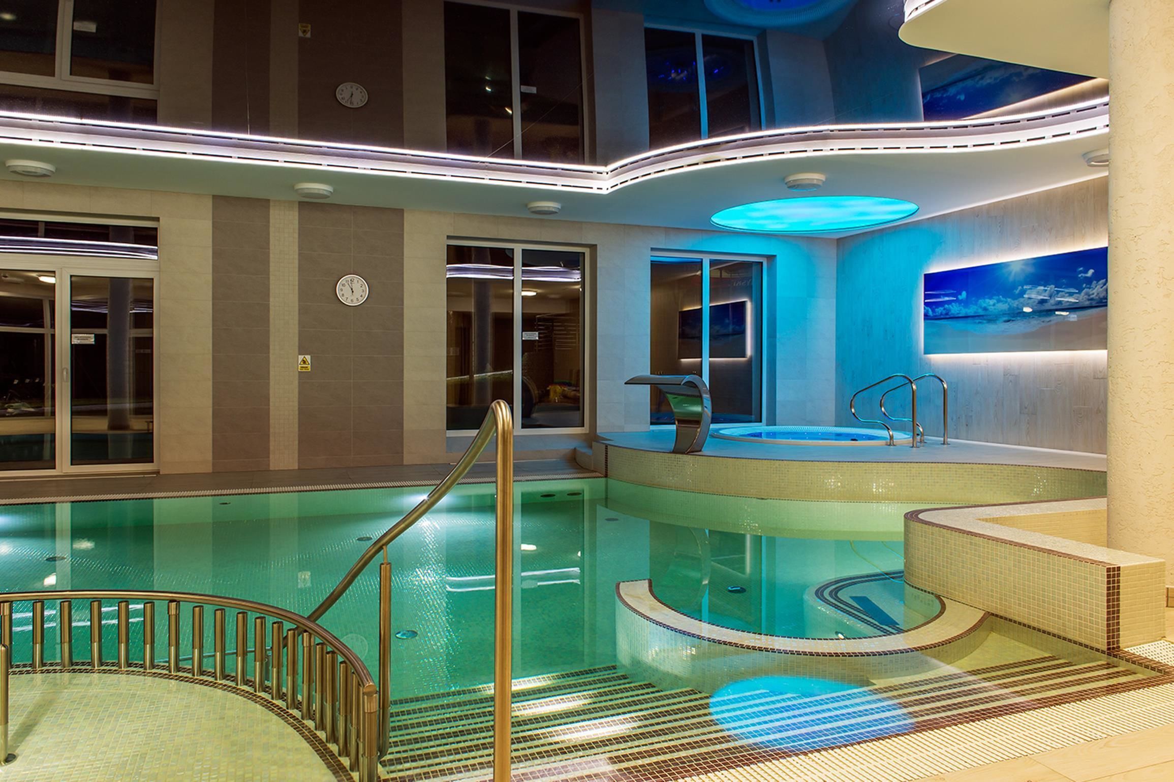 indoor pool, seasonal outdoor pool, free pool cabanas, pool loungers