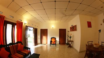 Zona de estar del vestíbulo