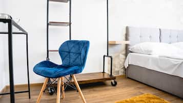 Comfort Double Room | Free WiFi, bed sheets