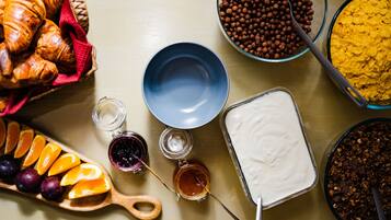 Desayuno estilo bufé