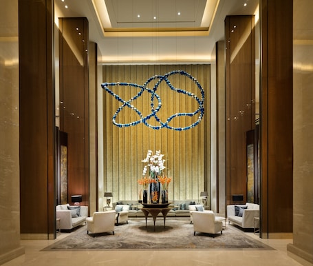 Lobby. Sheraton Grand Jakarta Gandaria City Hotel