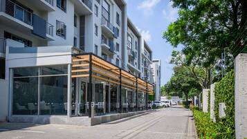 ด้านหน้าที่พัก