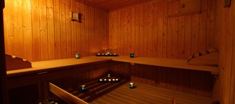 โรงแรมโซนเนลไลท์น