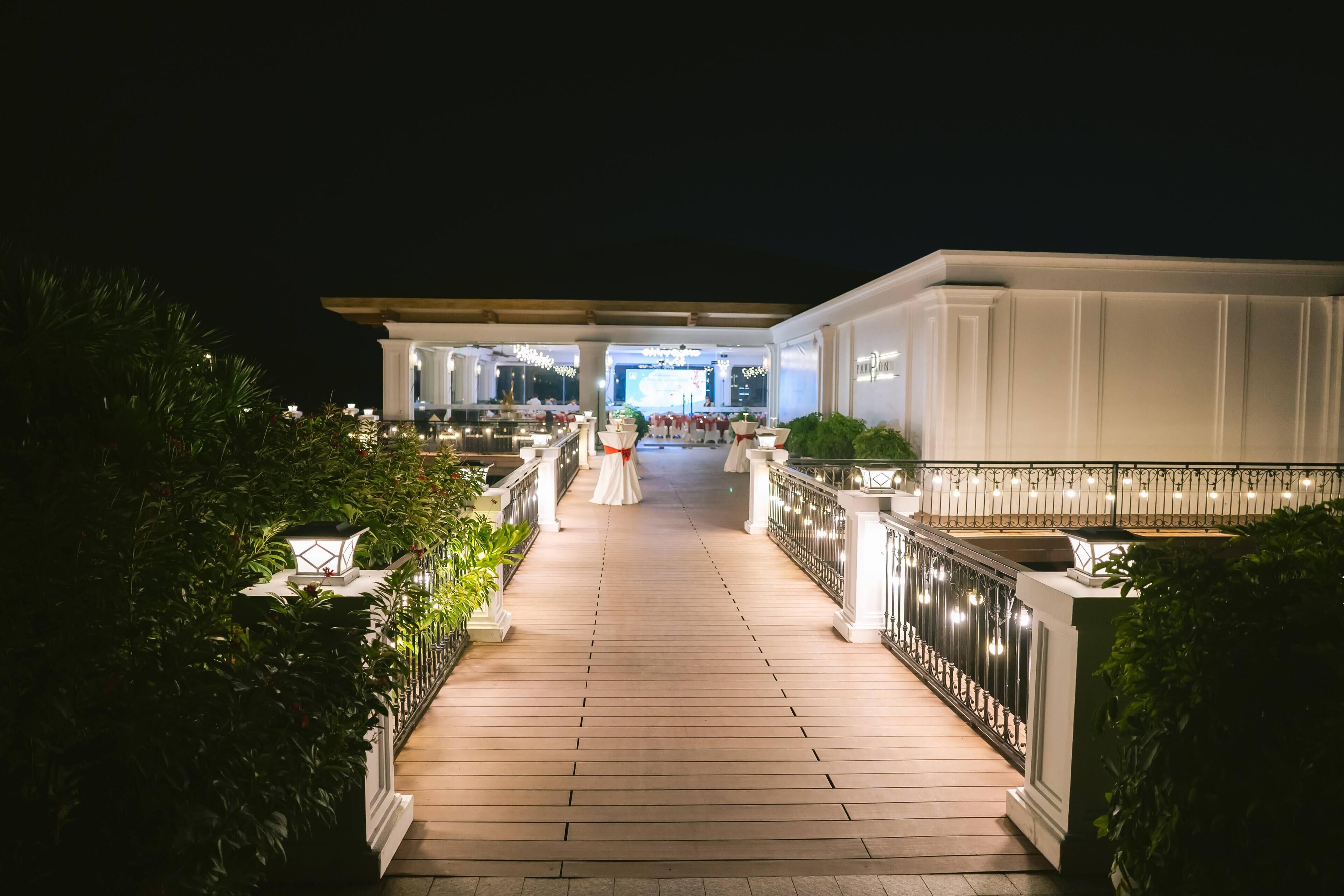 3 restaurants, vietnamese cuisine