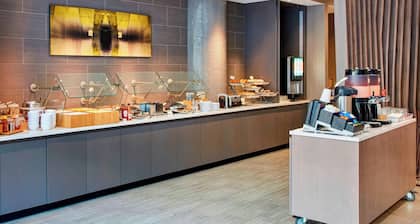 SpringHill Suites by Marriott Milwaukee Downtown