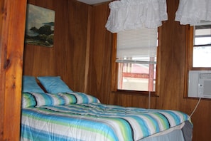 Lakefront Yellow Cottage | 6 bedrooms, individually decorated, individually furnished, free WiFi