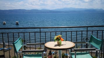 Double or Twin Room, Sea View | Balcony