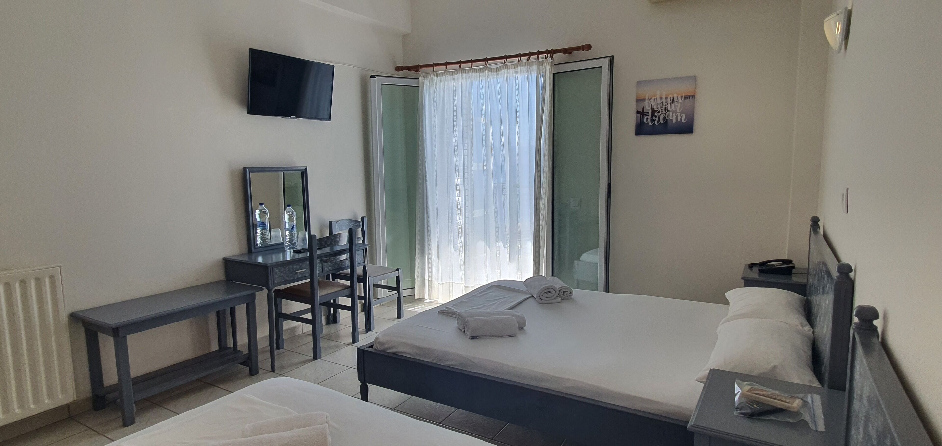 Dreibettzimmer, Meerblick