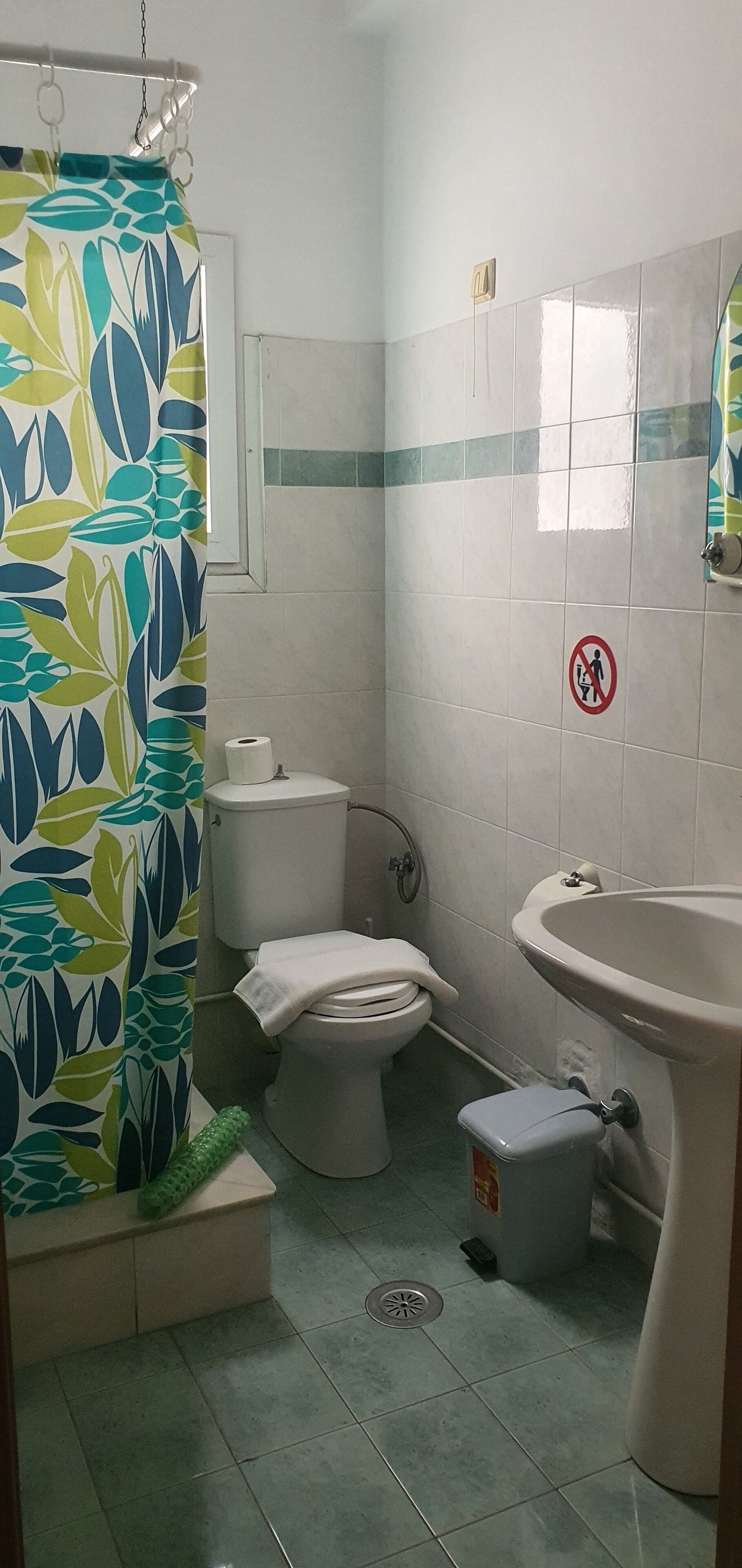 double or twin room, 1 double or 2 single beds | bathroom | shower, free toiletries, towels