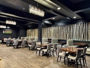 Gratis komplett frukost varje dag 