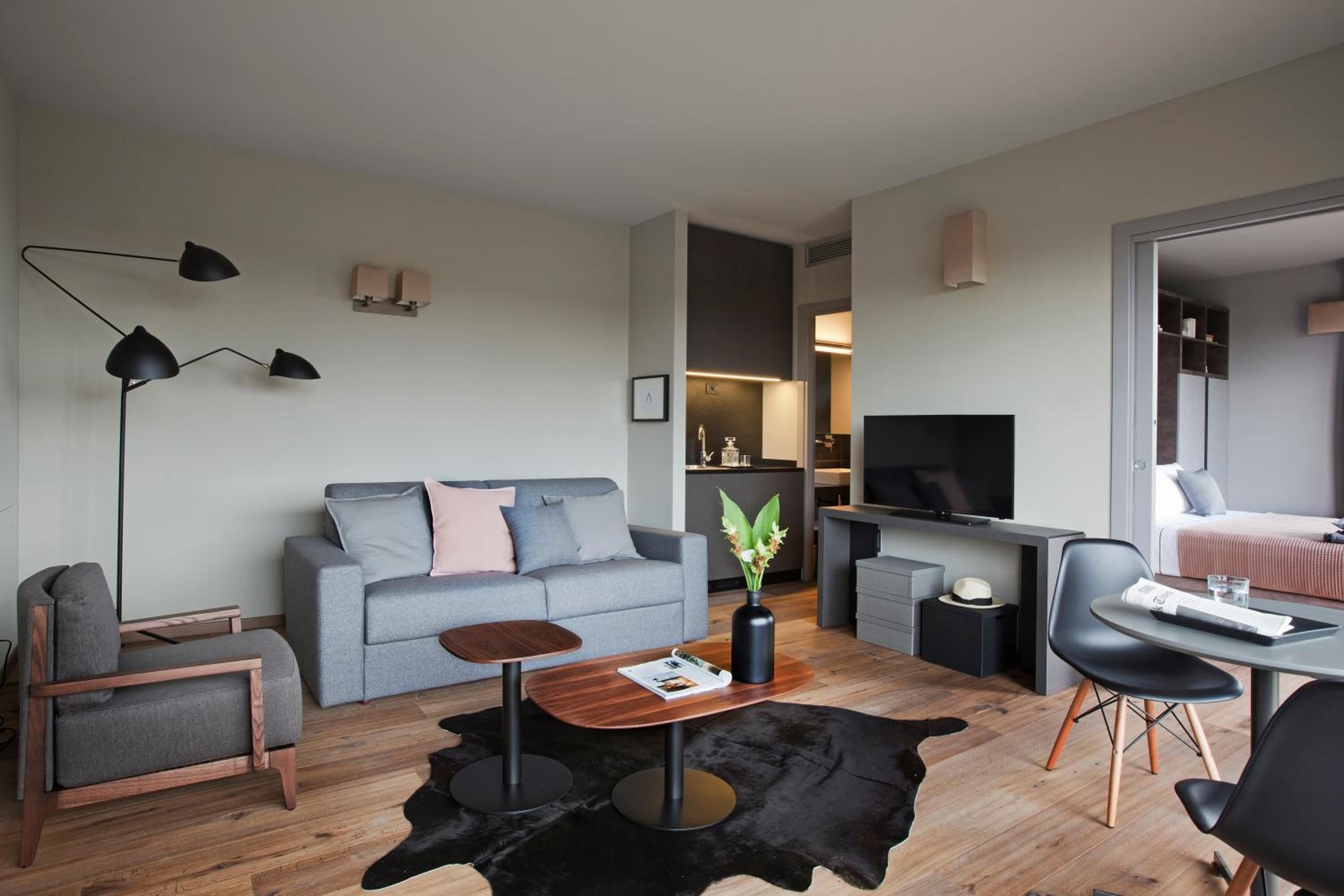 浪漫套房, 露台 | 客厅 | 平板电视