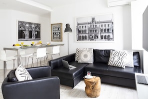 Apartment, 2 Bedrooms | 1 bedroom, in-room safe, soundproofing, iron/ironing board - Hello Lisbon Rossio Collection Apartments (Lisbon)