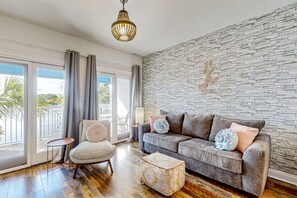 Room (Studio) | View from room