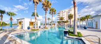 Carillon Beach Inn by Vacasa