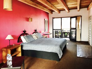 Suite Standard | Una scrivania, ferro/asse da stiro, Wi-Fi gratuito