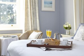 Free WiFi, bed sheets - The Royal Hotel (Ventnor)