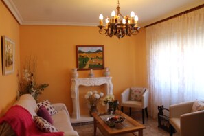 Check-in/check-out kiosk