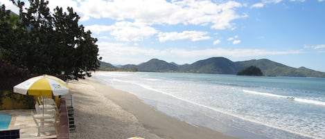 在海滩