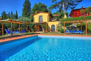 Exterior - Casa Rossa (Certaldo)