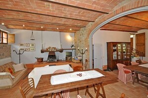In-room dining - Villa Castiglione (Castiglione d'Orcia)