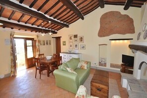 Panoramic-Apartment, 2 Schlafzimmer (Bandita) | Wohnbereich