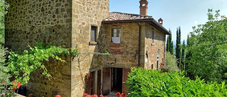 Facciata della struttura