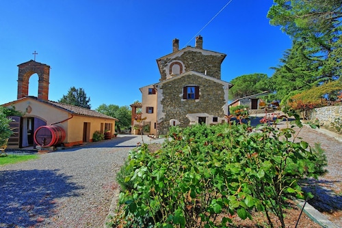 Uccellaia