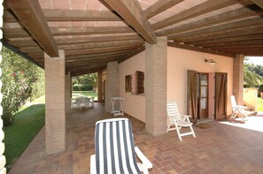 Panoramic Villa, 2 Bedrooms (Poderino) | Terrace/patio