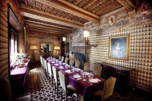 Restauration dans la chambre