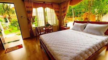 Bungalow | Minibar, meja kerja, tempat tidur lipat/tambahan, dan Wi-Fi gratis