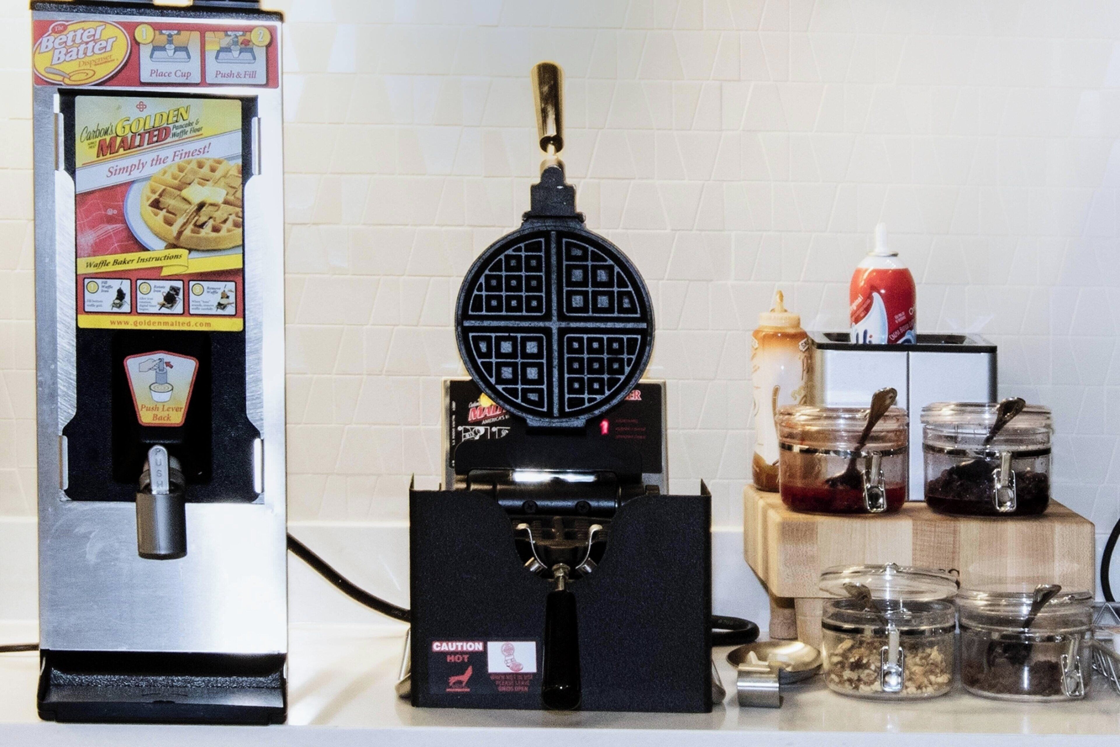 free daily full breakfast