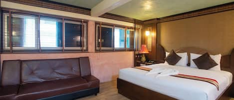 Superior Room | Desk, free WiFi, bed sheets