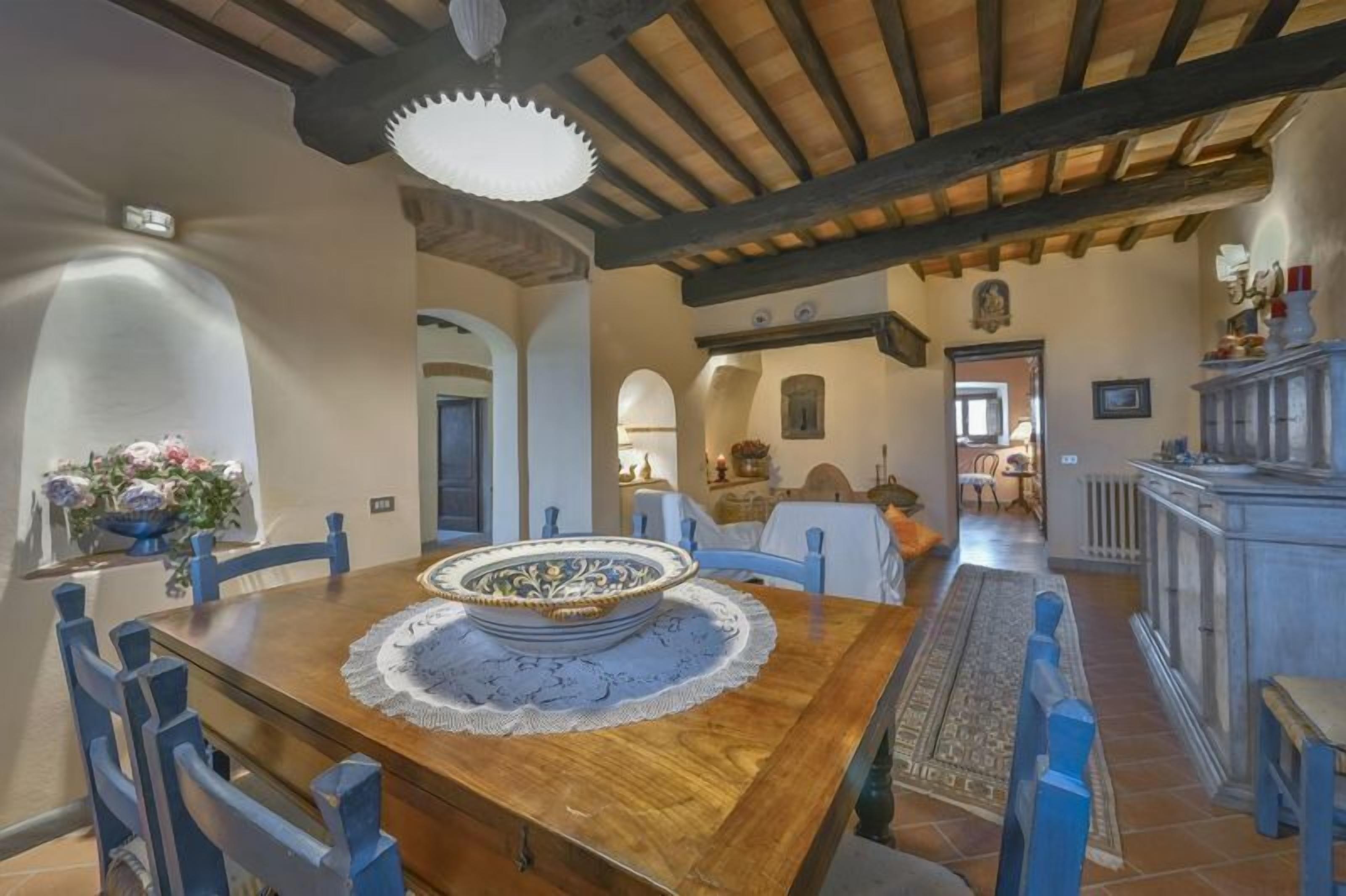 Panoramic Villa, 3 Bedrooms (Villa Casalguidi) | Makan dalam bilik