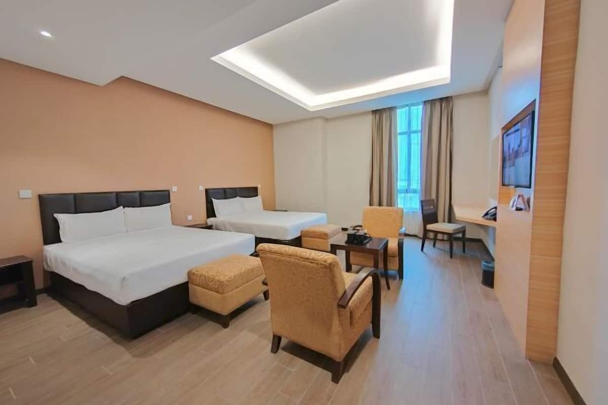 In-room safe, desk, blackout drapes, free WiFi
