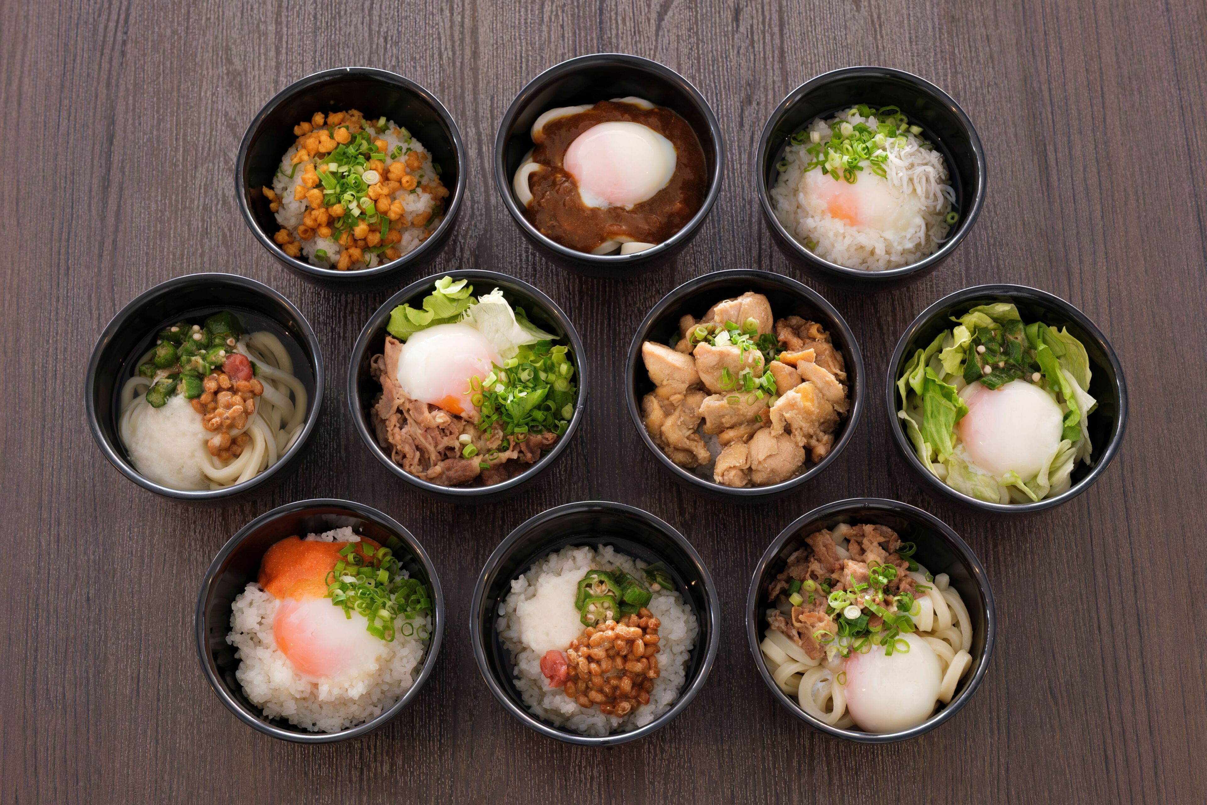 朝食 (ビュッフェ)、毎日提供 (有料)