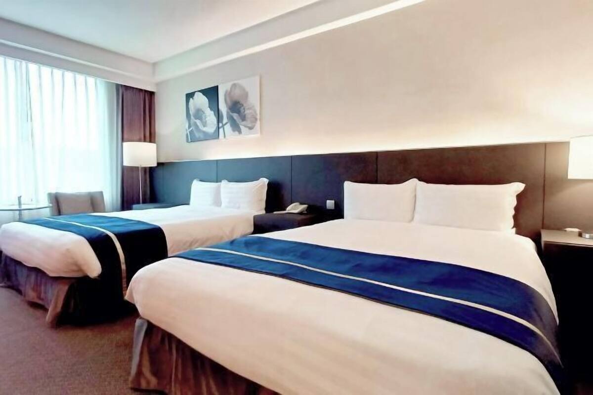 Desk, blackout drapes, soundproofing, free cribs/infant beds