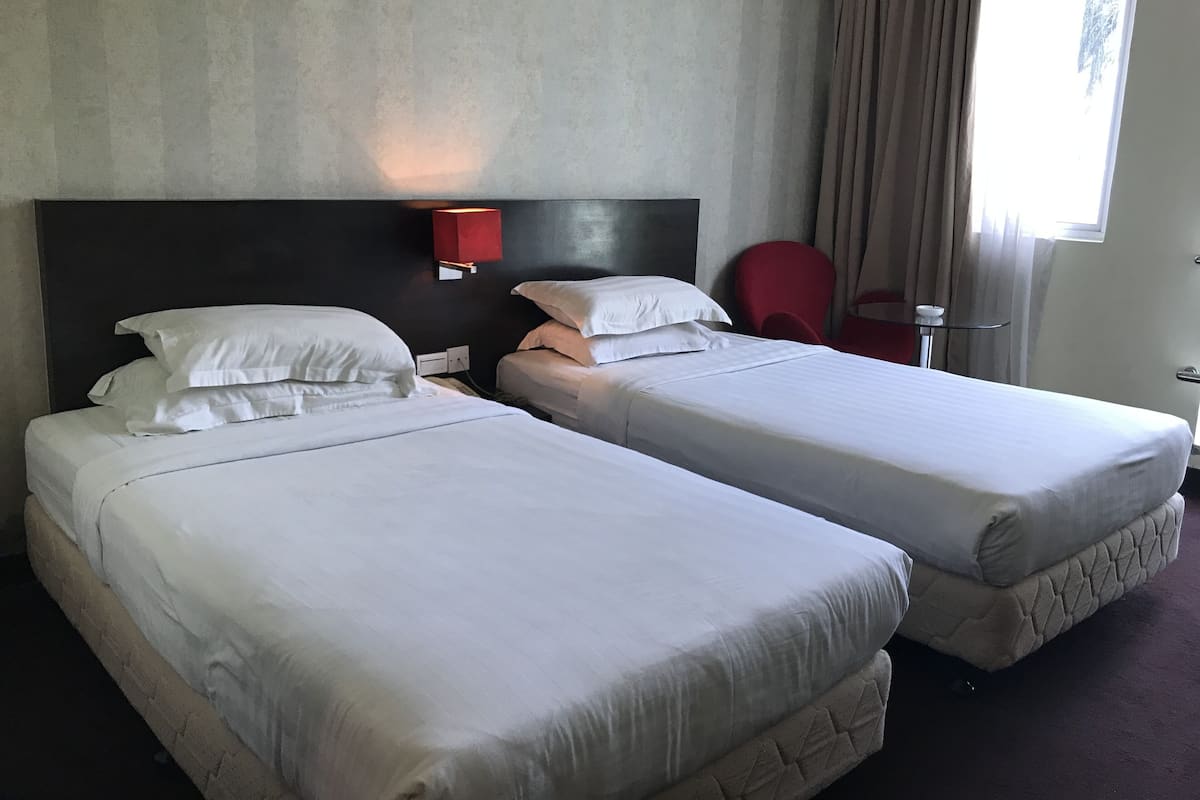 Standard Room, 2 Single Beds | Minibar, desk, iron/ironing board, free WiFi