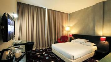 Minibar, desk, iron/ironing board, free WiFi