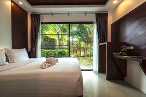 1 多间卧室、客房内保险箱、免费 WiFi