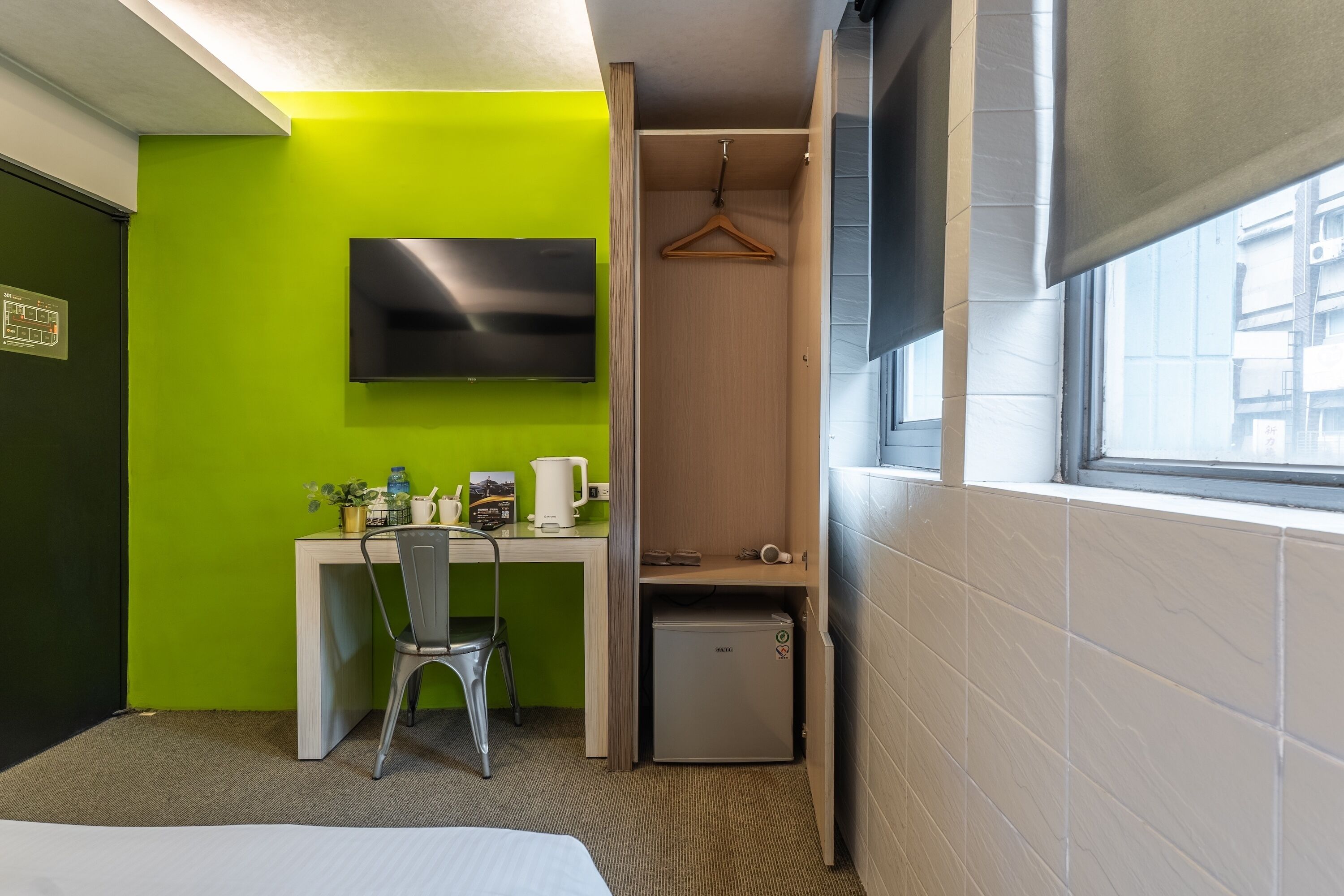 superior double room | desk, soundproofing, free wifi, bed sheets